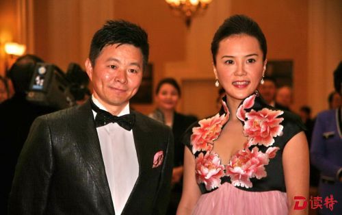 王宏伟和钢琴家妻子