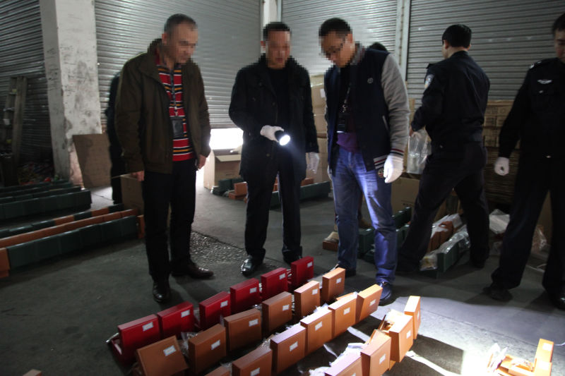 佛山破获特大毒品案 工厂设在深圳宝安某仓库
