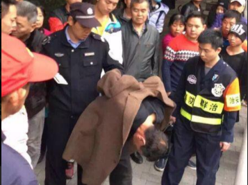 深圳南山惊现偷抱小孩男子  嫌疑人已被警方抓获 