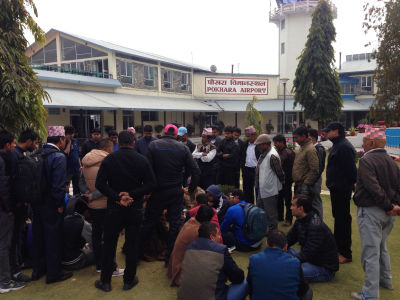 尼泊尔载23人的小客机坠毁，机上有一名香港女性
