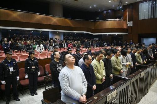 中国最大集资诈骗案主犯被判无期 涉案近百亿