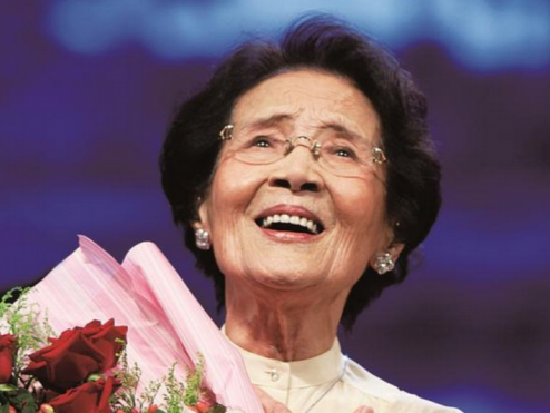 “中国之莺”周小燕凌晨去世 她去天堂唱《长城谣》了