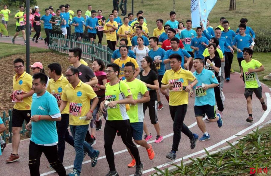 3000跑者，乐跑深圳