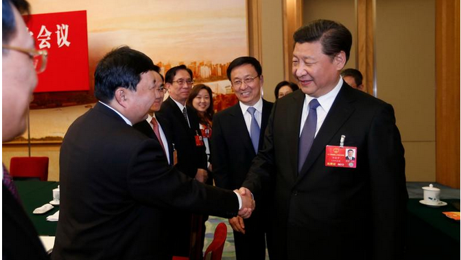 习近平到上海代表团参加审议都说了啥