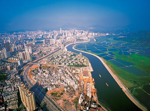 代表委员建议：推动粵港澳大湾区建设，再造一个“升级版”珠三角