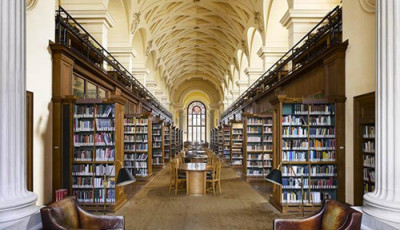 有钱又有闲？去600年的剑桥大学图书馆看看“世界伟大文字”
