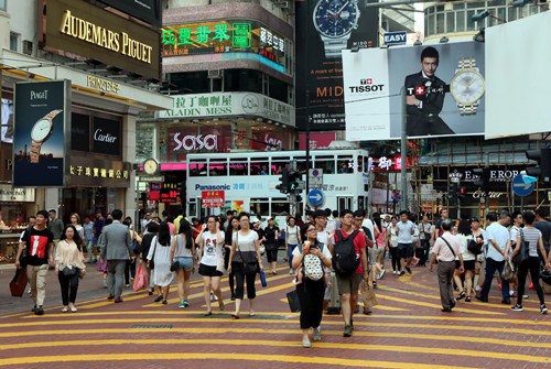 香港女性爱存钱 也更孝顺