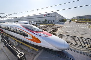 通过！广深港高铁香港段工程追加拨款