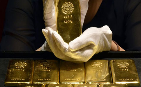 股市低迷怎么办？不要紧，黄金价格却大涨了！