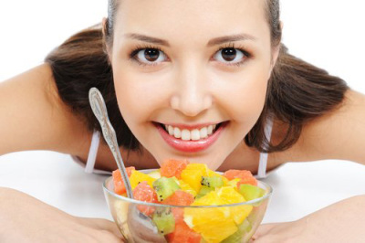 8种超级食物有助女性重获光彩肌肤