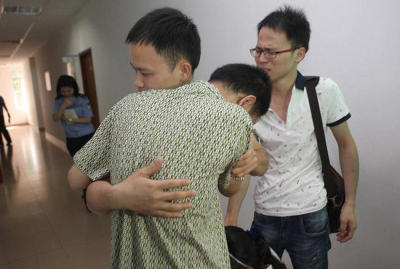 深圳公安发通告：拐卖儿童女子被抓，但仍有3名儿童下落不明