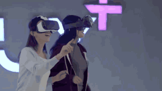 马云推VR购物Buy+? 剁手党请跟我默念Buy+bài jiā……