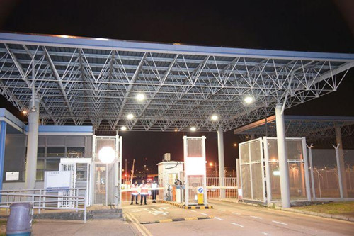 国泰航空一客机疑冷冻系统故障 折返急降香港无人伤