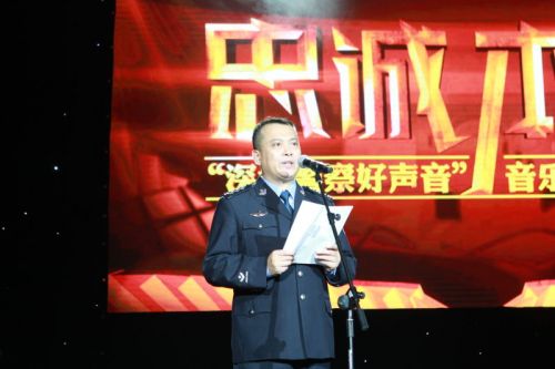 “深圳警察好声音”在宝安上演 击中观众泪点