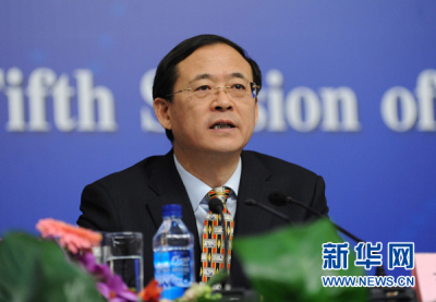 刘士余在深圳召开座谈会 督促市场机构稳健经营、诚信尽责