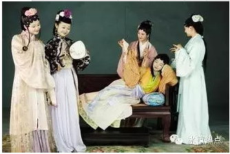 美人靠，万种风情怎么靠？