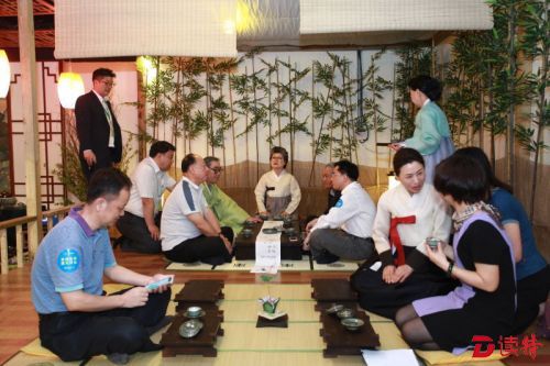 “韩国茶宴”亮相文博会 | 