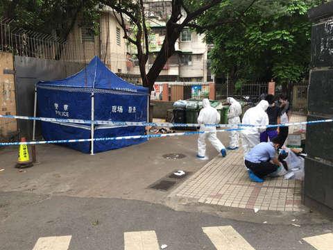 广州闹市垃圾堆惊现男尸 死者有吸毒前科