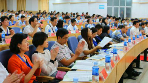 慎海雄：全面加强广东高校党建和思想政治工作  