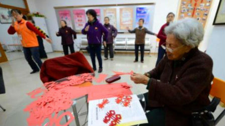 养老金真“亏空”了？人社部：结存超3.9万亿 