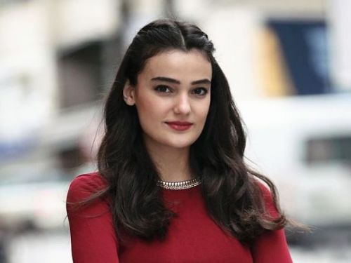 美女