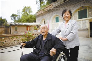 现场故事｜昔日“小战士” 　深情话当年