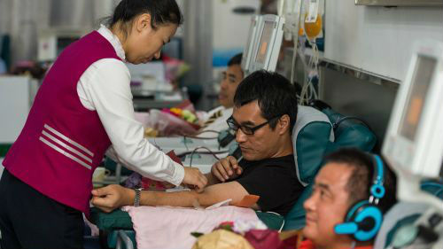 310万人次，619.5吨！深圳献血志愿者成绩“杠杠的”