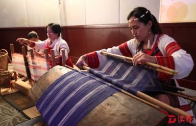 尤玛：台湾部落里的“现代织女”
