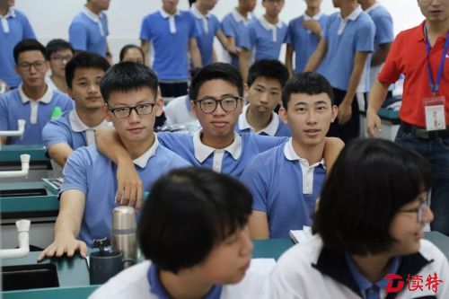 好兄弟，大学见！