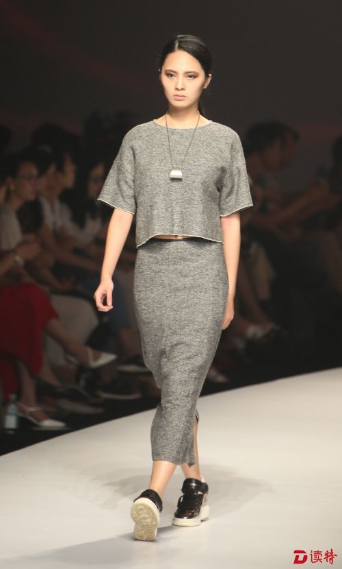 国际品牌服装展图片二（吴铠峰）17