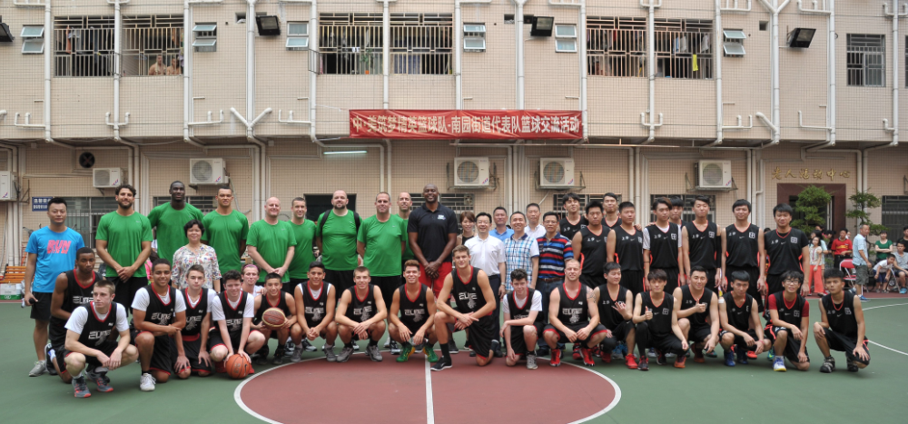 在城中村与NBA球员对决，是一种怎样的体验？