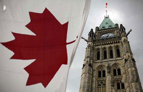 加拿大拟推入籍新法 全面降低入籍门槛