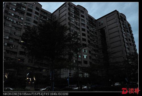 桃园市龟山乡陆光村虽然外表上是现代化小区，可村民们仍然保持了眷村的文化和习惯。