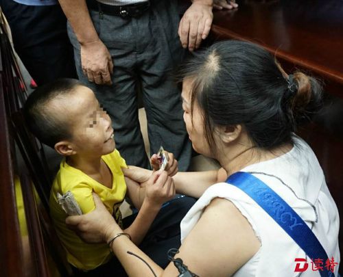 苦寻8年终于找回走失儿子！全靠DNA比对
