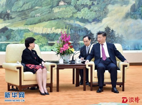 习近平会见世界卫生组织总干事陈冯富珍