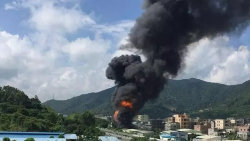 惠阳镇隆一工厂发生爆炸引起火灾致1死1伤