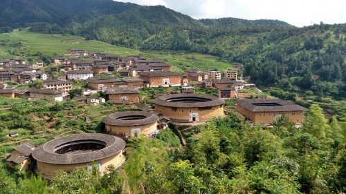 谢耀承的家乡，永定土楼