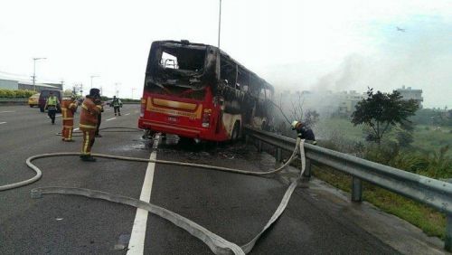台起火游览车司机因强奸被判5年疑拉客陪葬
