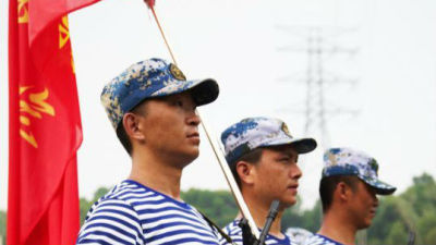 无人机侦察分队首现深圳海军预备役