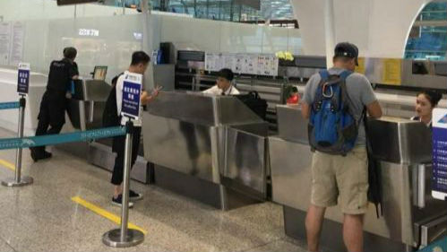 南航在深圳取消58个航班！旅客可开延误证明