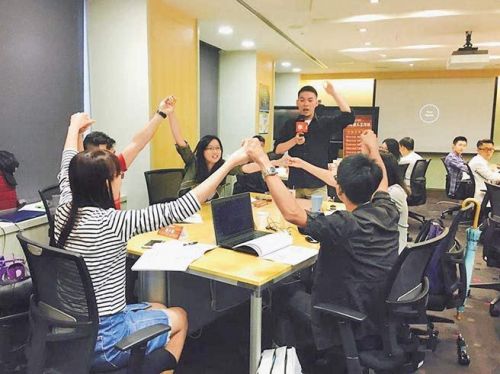 调查显示：台湾近八成上班族欲出走海外