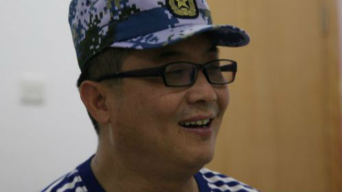 公司老总穿上海军蓝 最初的梦想在预备役绽放