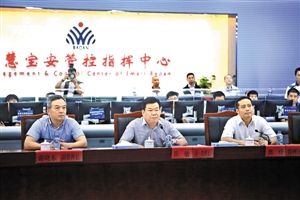 这样的宝安 无惧风雨——宝安众志成城抗击台风“妮妲”纪实...