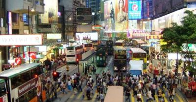 香港经济重拾增长动力 年实质温和增长1.7%