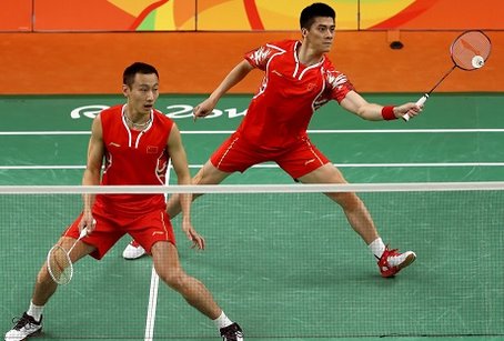 第21金!羽毛球男双傅海峰张楠2-1逆转夺金