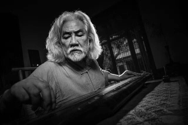 张纪中发声明否认潜规则：妻子出轨是我的家事