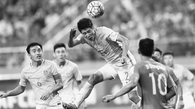 国足惜败韩国：失球没失斗志 丢分不丢信心
