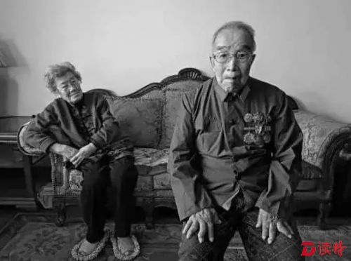 纪念抗日战争胜利71周年，致敬抗战老兵！