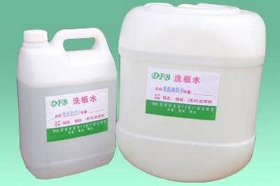 发热皮疹三四天就昏迷 原来是“洗板水”惹的祸！