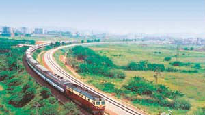 中秋小长假，广梅汕铁路加开4对临时列车！